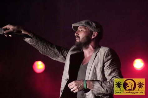 Gentleman (D) and The Evolution Band 25. Summer Jam Festival - Fuehlinger See, Koeln - Red Stage 02. Juli 2010 (12).JPG